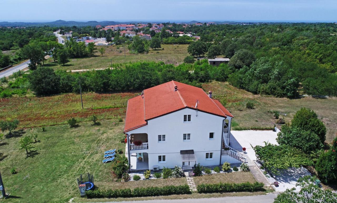 Apartman Melita Пореч Екстериор снимка