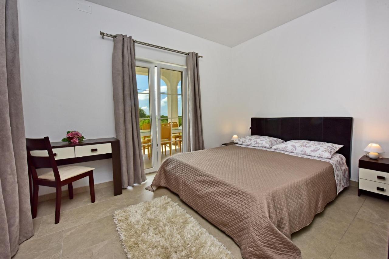 Apartman Melita Пореч Екстериор снимка